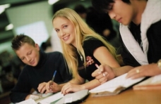 美国留学 行前指导 留学 购房 海外置业